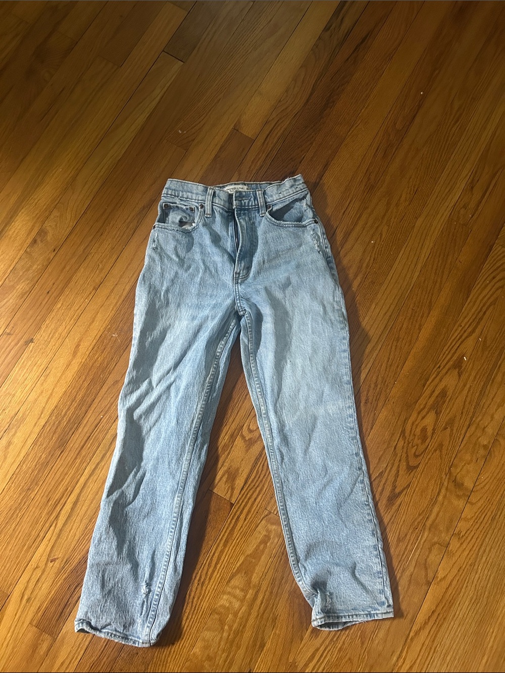 Abercrombie & Fitch Light Blue High-Rise Straight Jeans curve love SHORT